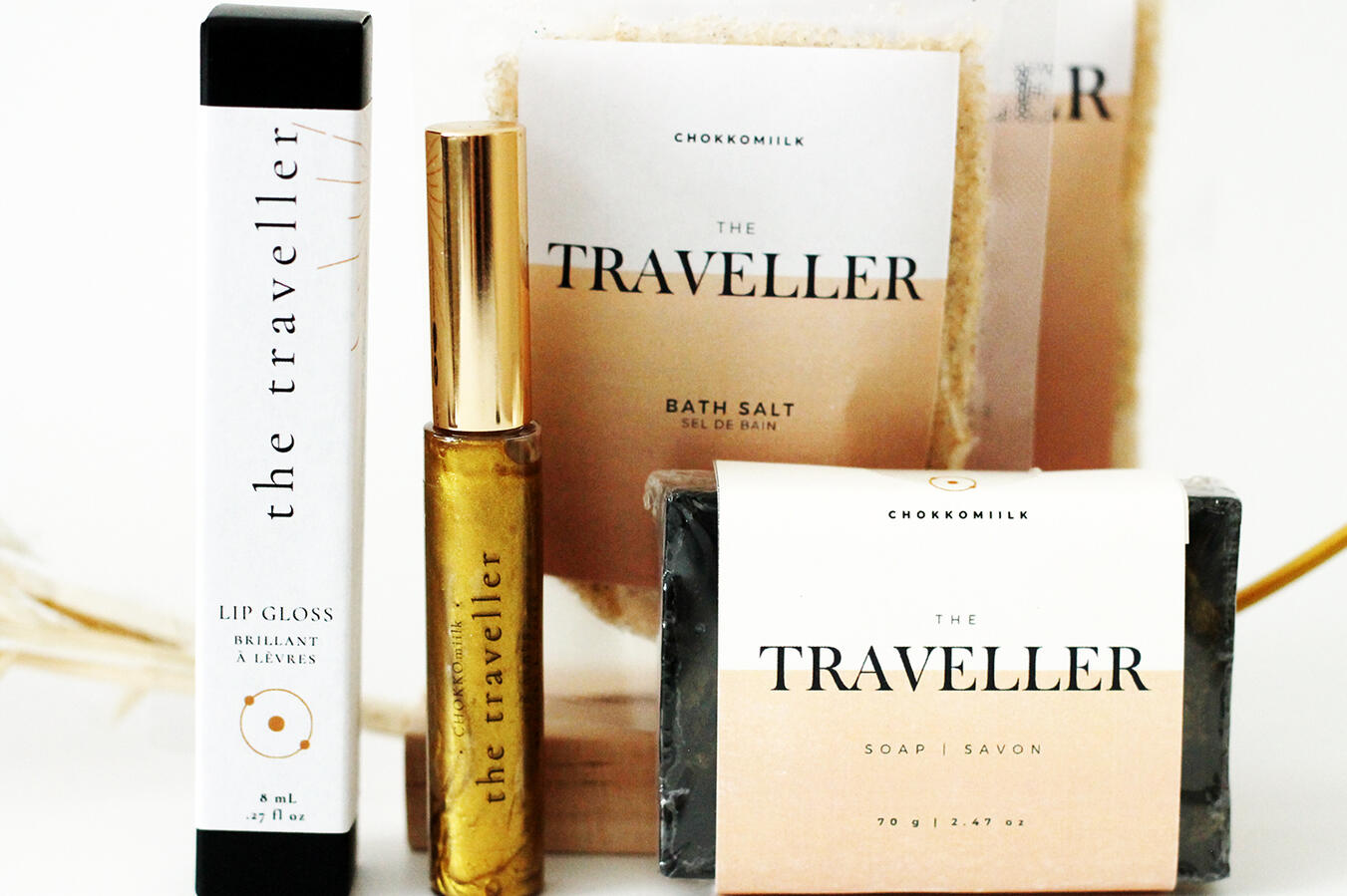 Inspired by Azem (FFXIV). Line consisted of: Gold Lipgloss, Bath Salt (S/M sizes), Soap Bar. Released March 2024.